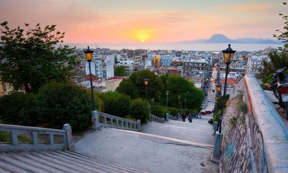 Πάτρα: Η Περιφέρεια Δυτικής Ελλάδας χρηματοδοτεί έργα 4 εκατ. ευρώ για ισότιμη πρόσβαση ΑμεΑ στα ακαδημαϊκά ιδρύματα